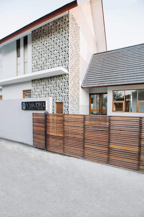 Vasudha Hostel Canggu Eksteriør bilde
