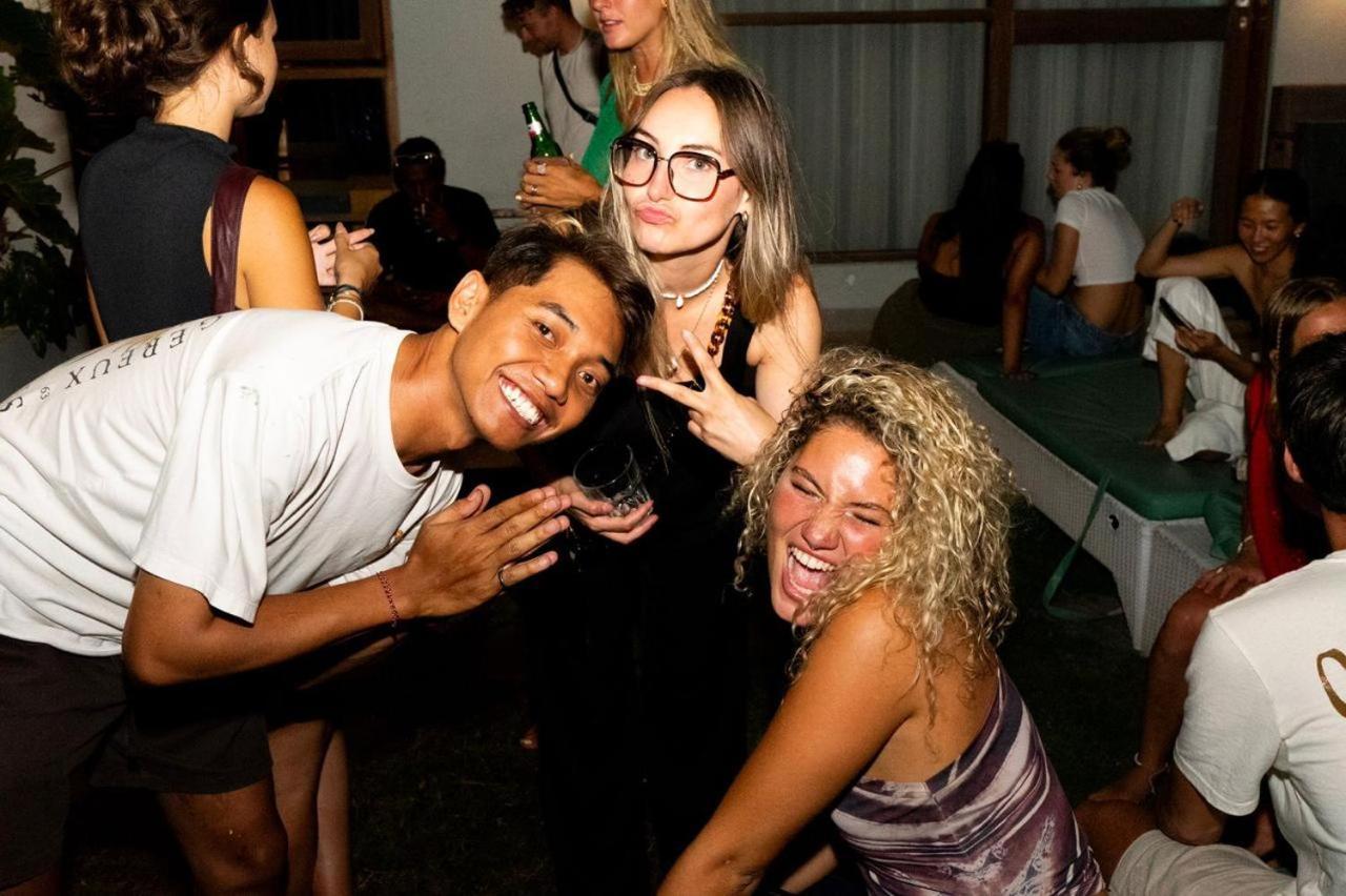Vasudha Hostel Canggu Eksteriør bilde